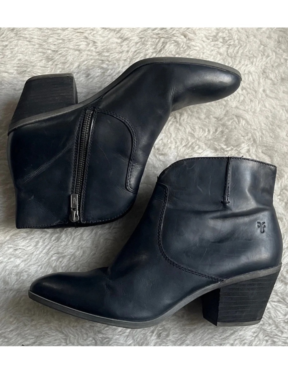 FRYE Jennifer Ankle Booties Black Leather Almond Toe Boots Size 10